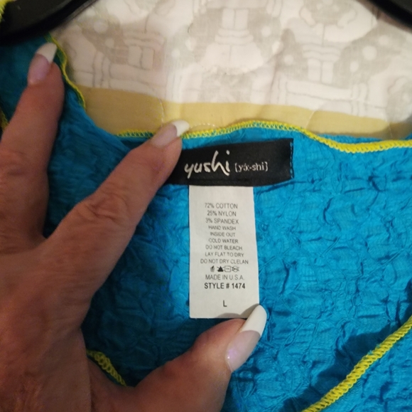 Top - Picture 5 of 5